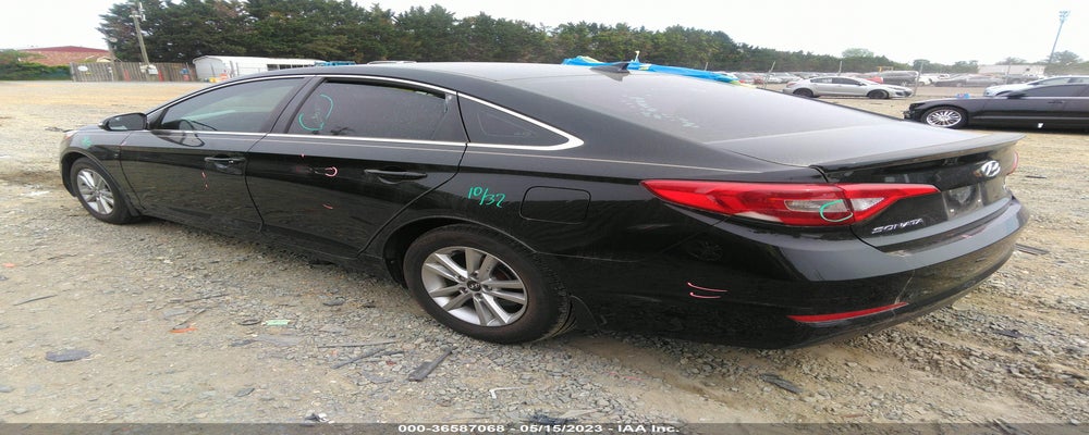 5NPE24AA8FH182038 2015 HYUNDAI SONATA photo no. 3