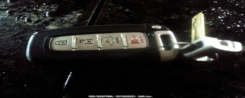 5NPEC4AC8CH409612 2012 HYUNDAI SONATA photo no. 11