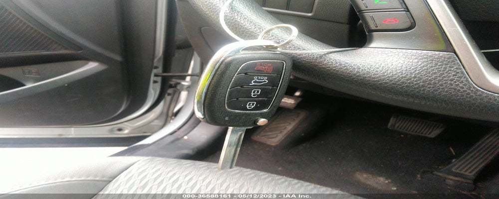 5XYZT3LB7HG429185 2017 HYUNDAI SANTA FE SPORT photo no. 11