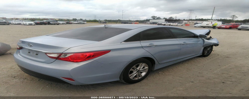 5NPEB4AG5CH907188 2012 HYUNDAI SONATA photo no. 4