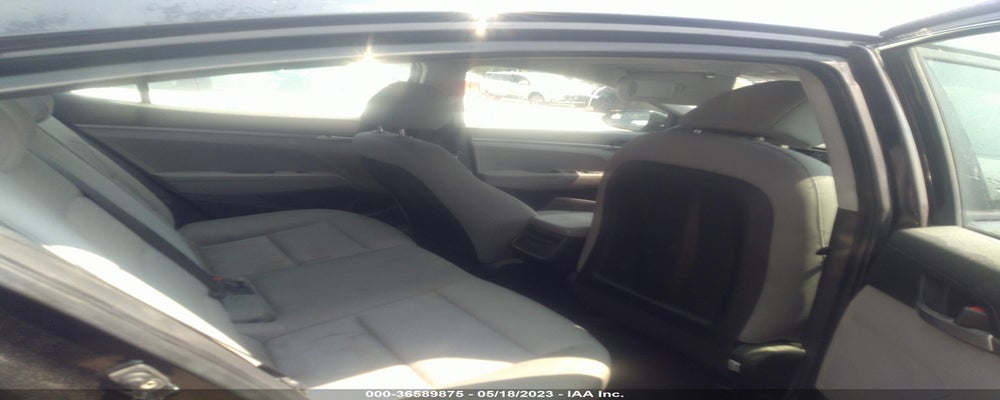 KMHD74LF4HU096932 2017 HYUNDAI ELANTRA photo no. 8