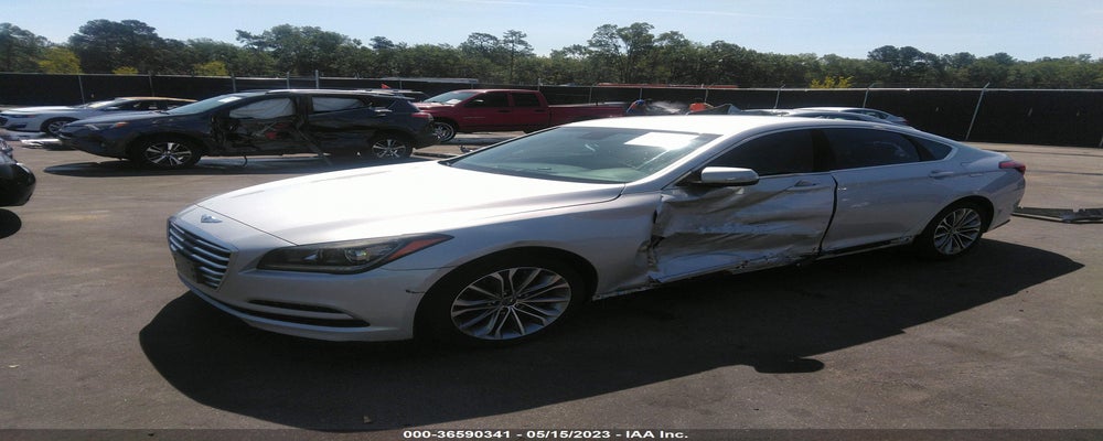 KMHGN4JE9FU065430 2015 HYUNDAI GENESIS photo no. 2