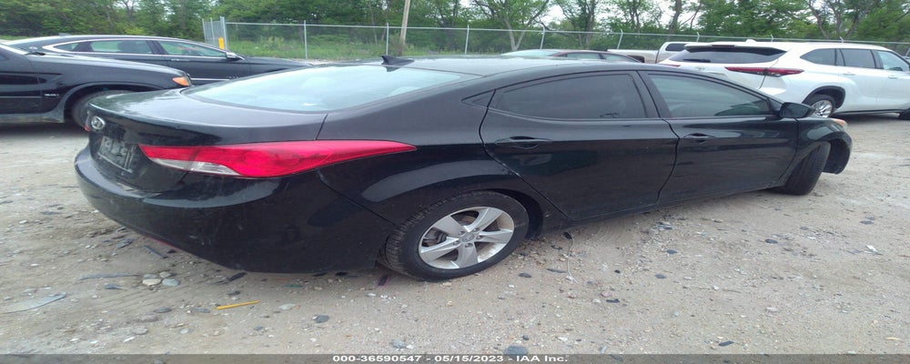 5NPDH4AE1DH369163 2013 HYUNDAI ELANTRA photo no. 4