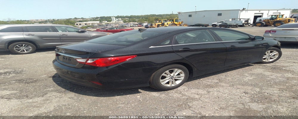 5NPEB4AC7EH848385 2014 HYUNDAI SONATA photo no. 4