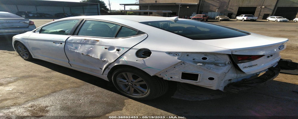 5NPD84LF9HH168185 2017 HYUNDAI ELANTRA photo no. 3