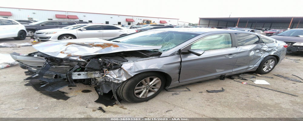 5NPE24AF7FH004973 2015 HYUNDAI SONATA photo no. 2