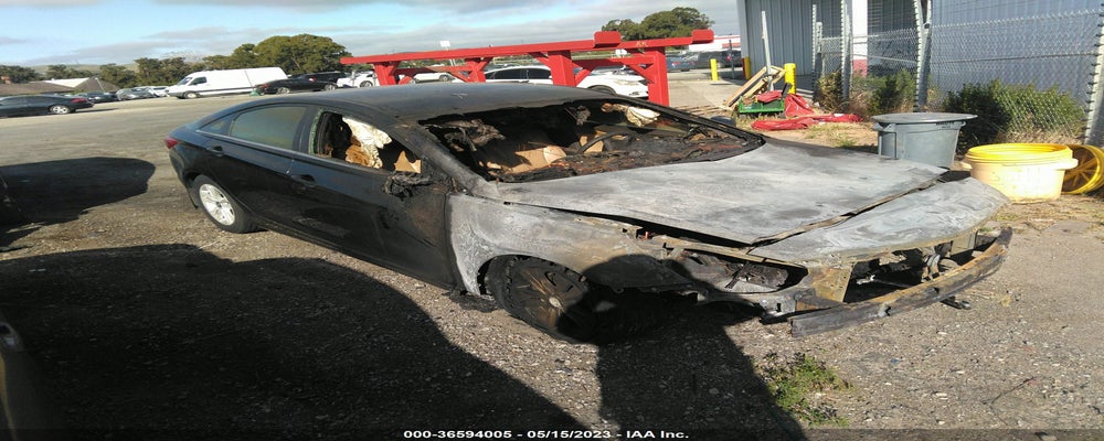 5NPEB4AC9BH162375 2011 HYUNDAI SONATA photo no. 1