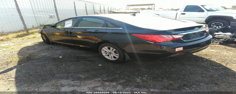 5NPEB4AC9BH162375 2011 HYUNDAI SONATA photo no. 3
