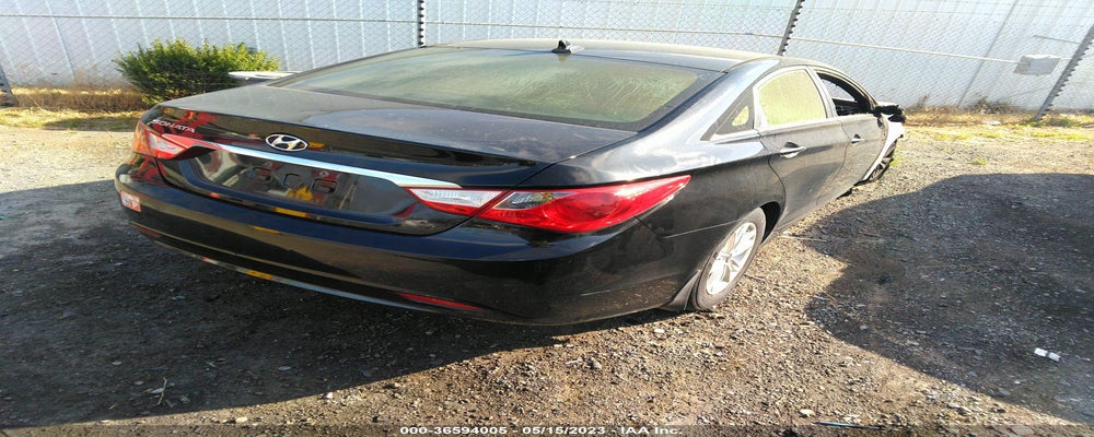 5NPEB4AC9BH162375 2011 HYUNDAI SONATA photo no. 4