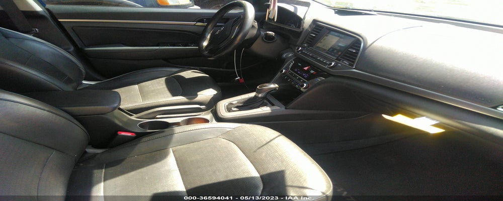 5NPD84LF3HH060953 2017 HYUNDAI ELANTRA photo no. 5