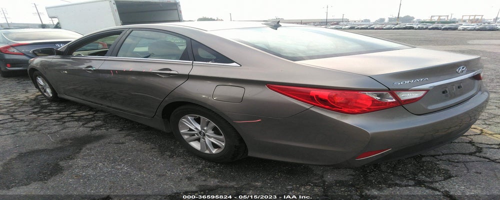 5NPEB4AC0EH947646 2014 HYUNDAI SONATA photo no. 3