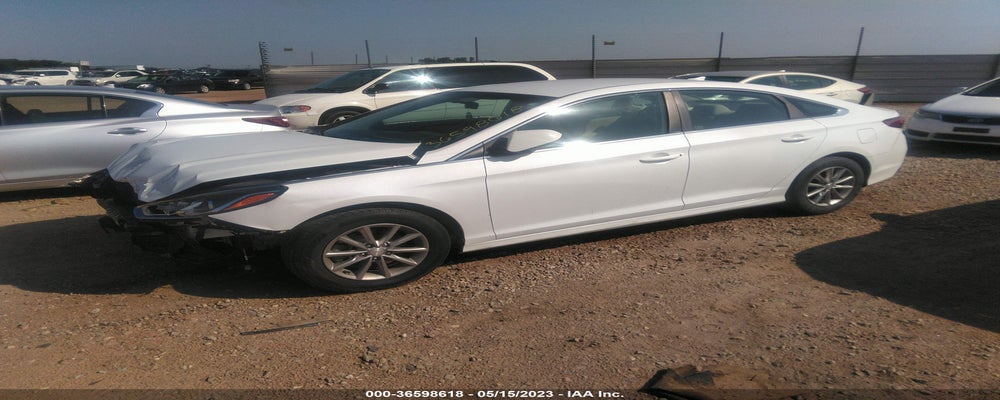 5NPE24AF6JH706906 2018 HYUNDAI SONATA photo no. 2