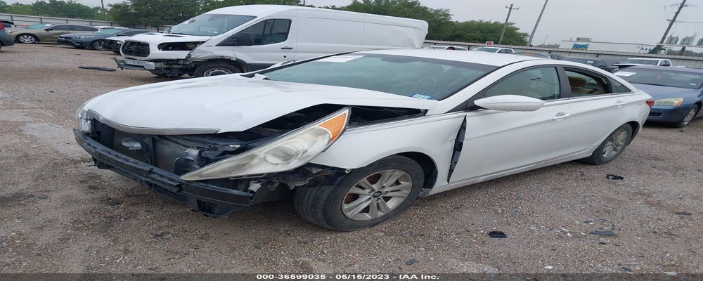 5NPEB4AC1DH724465 2013 HYUNDAI SONATA photo no. 2
