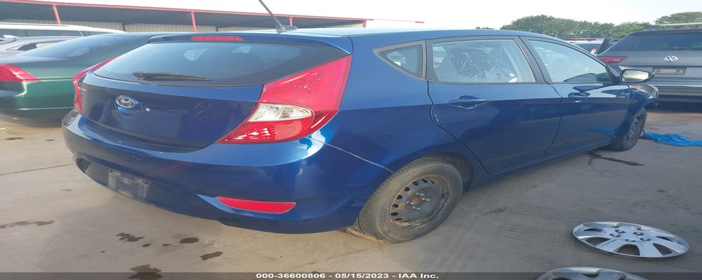 KMHCT5AEXGU265888 2016 HYUNDAI ACCENT photo no. 4