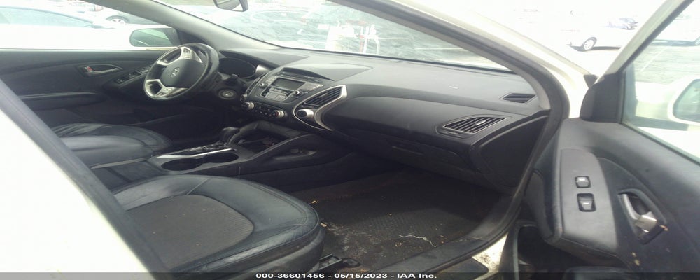 KM8JU3AC5CU389052 2012 HYUNDAI TUCSON photo no. 5