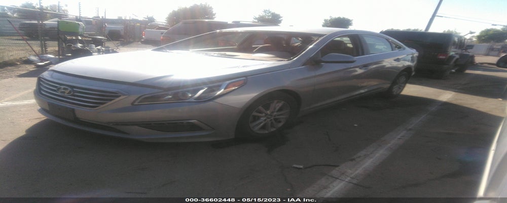 5NPE24AF3FH217192 2015 HYUNDAI SONATA photo no. 2