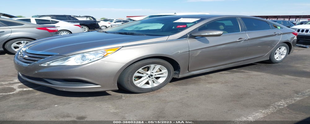 5NPEB4AC0EH932824 2014 HYUNDAI SONATA photo no. 2