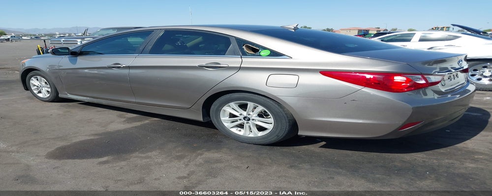5NPEB4AC0EH932824 2014 HYUNDAI SONATA photo no. 3