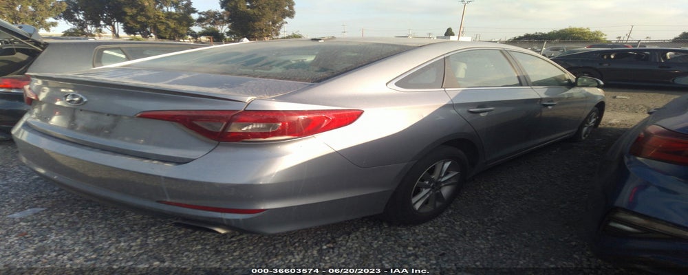 5NPE24AF5FH153883 2015 HYUNDAI SONATA photo no. 4