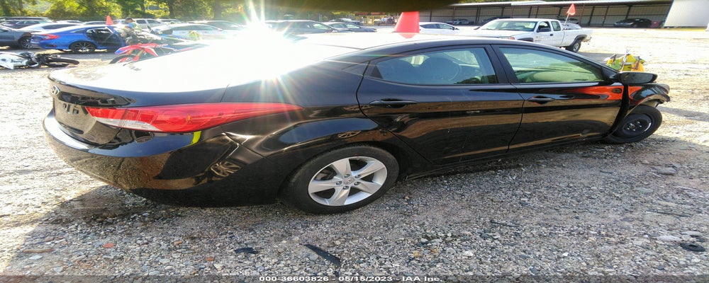 KMHDH4AE1BU136088 2011 HYUNDAI ELANTRA photo no. 4