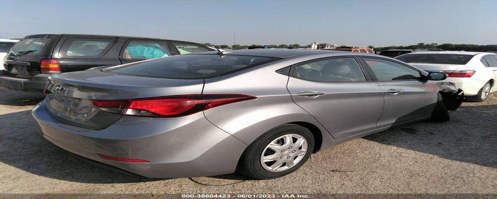 5NPDH4AE2GH785372 2016 HYUNDAI ELANTRA photo no. 4