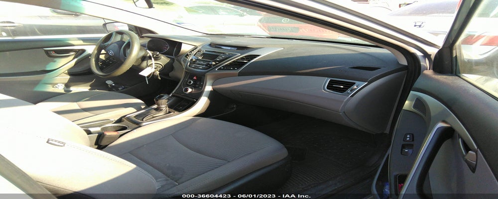 5NPDH4AE2GH785372 2016 HYUNDAI ELANTRA photo no. 5