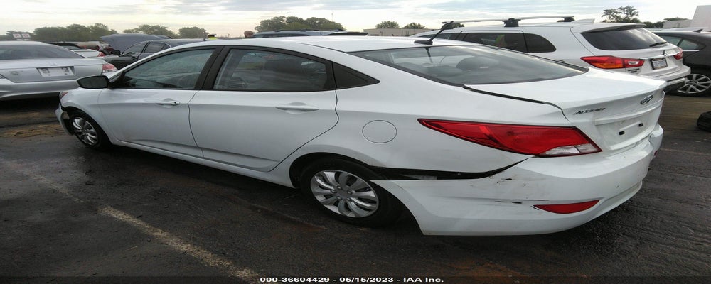 KMHCT4AE2GU986622 2016 HYUNDAI ACCENT photo no. 3
