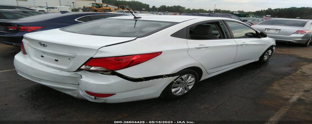 KMHCT4AE2GU986622 2016 HYUNDAI ACCENT photo no. 4