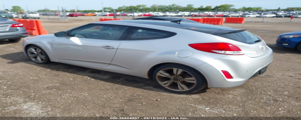 KMHTC6AD3CU071582 2012 HYUNDAI VELOSTER photo no. 3