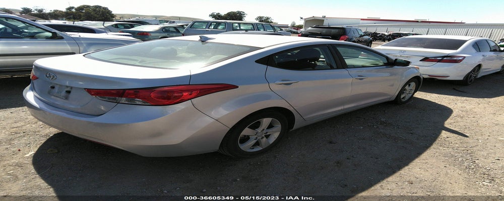 5NPDH4AE9CH078635 2012 HYUNDAI ELANTRA photo no. 4