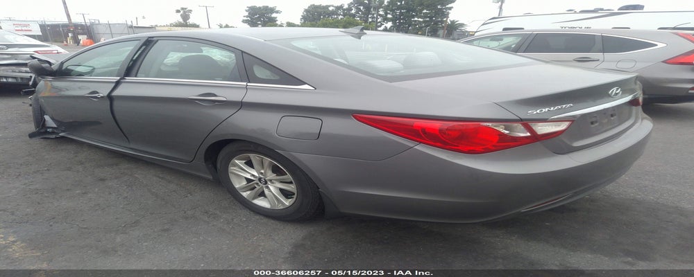 5NPEB4AC6DH746381 2013 HYUNDAI SONATA photo no. 3