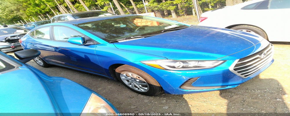 KMHD74LF7HU350603 2017 HYUNDAI ELANTRA photo no. 2