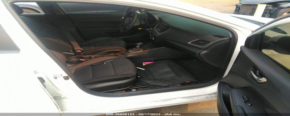 3KPC24A38JE033019 2018 HYUNDAI ACCENT photo no. 5