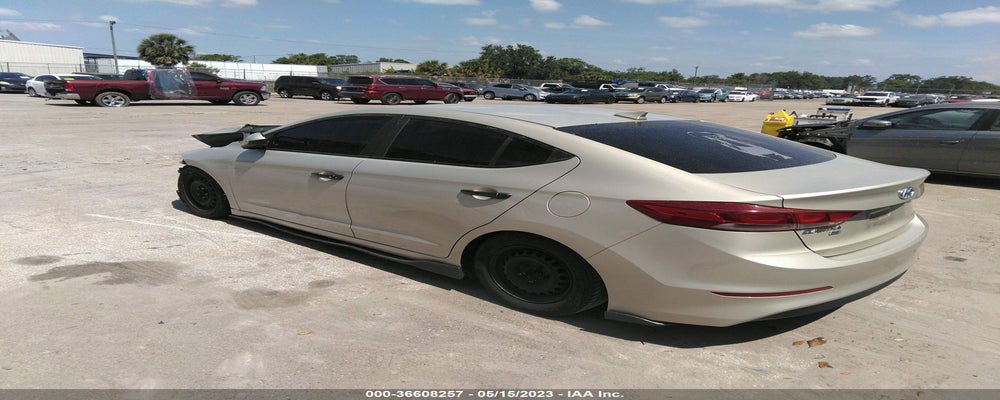 KMHD74LF0HU073485 2017 HYUNDAI ELANTRA photo no. 3