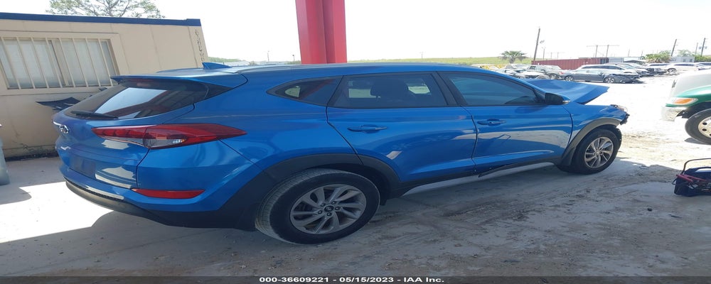KM8J33A48HU529534 2017 HYUNDAI TUCSON photo no. 4