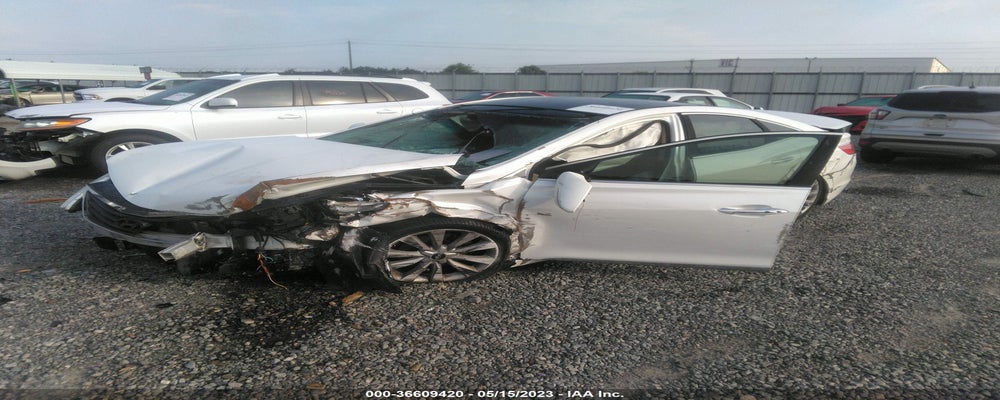KMHFH4JG7FA439216 2015 HYUNDAI AZERA photo no. 2