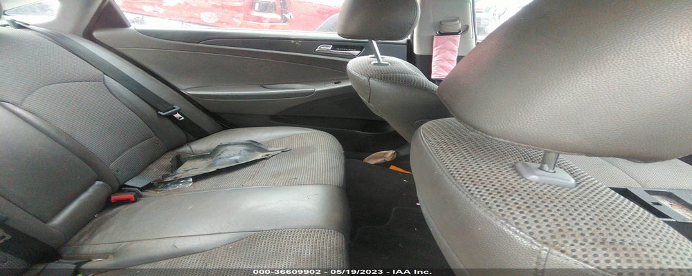 5NPEC4AC6BH131078 2011 HYUNDAI SONATA photo no. 8