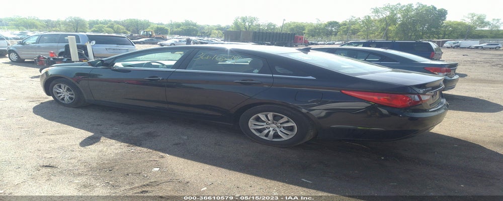 5NPEB4AC3BH095305 2011 HYUNDAI SONATA photo no. 3