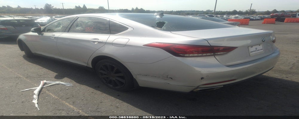 KMHGN4JE3FU067870 2015 HYUNDAI GENESIS photo no. 3