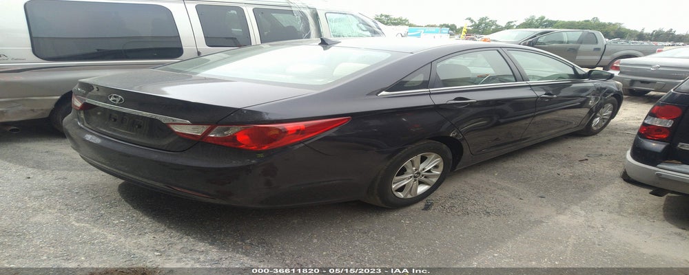 5NPEB4AC8BH026741 2011 HYUNDAI SONATA photo no. 4