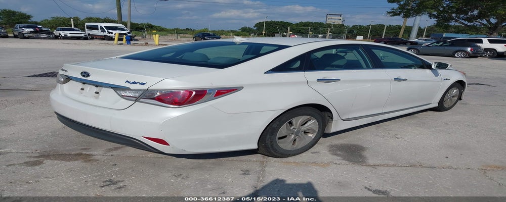 KMHEC4A49DA096602 2013 HYUNDAI SONATA HYBRID photo no. 4