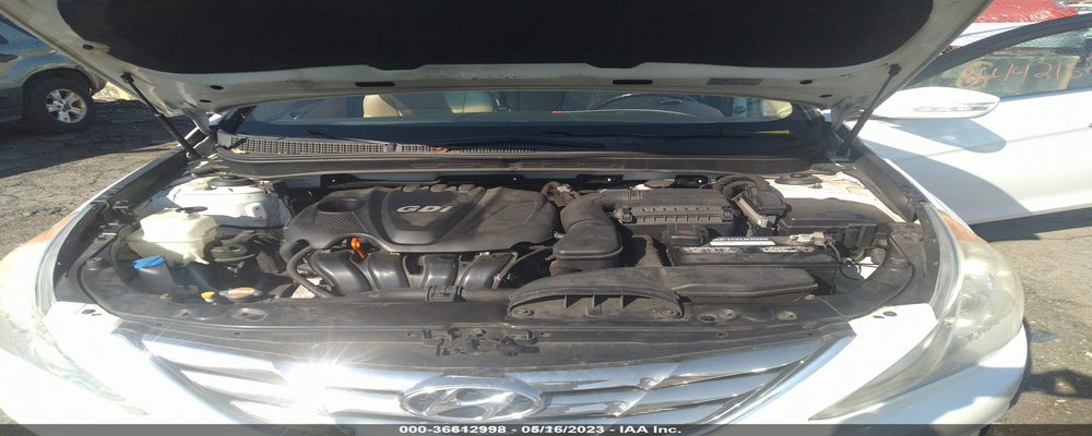 5NPEC4AC7BH305613 2011 HYUNDAI SONATA photo no. 10