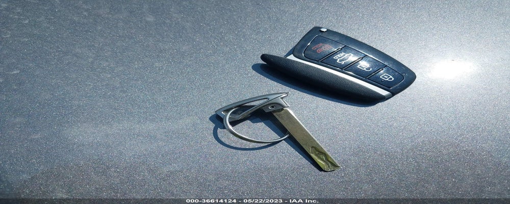 KMHGN4JE4FU100987 2015 HYUNDAI GENESIS photo no. 11