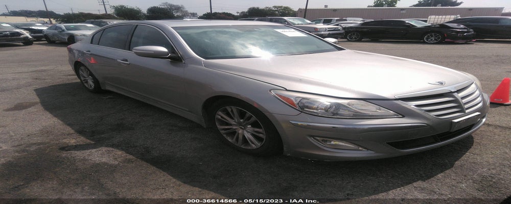 KMHGC4DD7DU242840 2013 HYUNDAI GENESIS photo no. 9