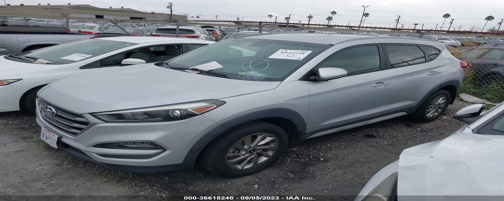 KM8J33A43JU622953 2018 HYUNDAI TUCSON photo no. 2