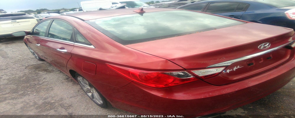 5NPEC4AB6BH276435 2011 HYUNDAI SONATA photo no. 3