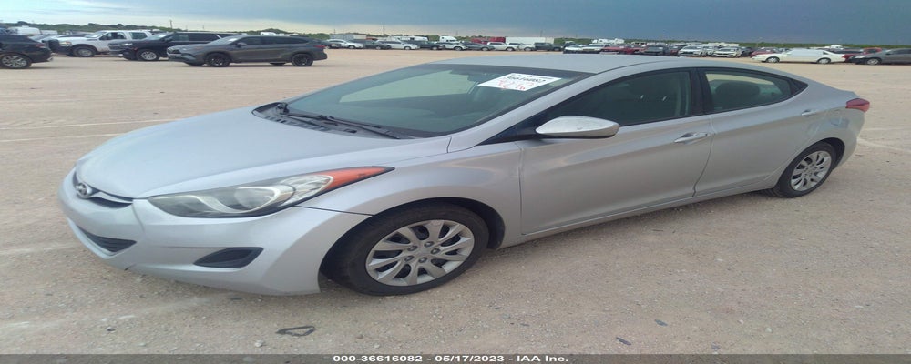 5NPDH4AE7BH002815 2011 HYUNDAI ELANTRA photo no. 2