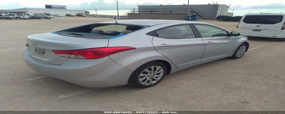 5NPDH4AE7BH002815 2011 HYUNDAI ELANTRA photo no. 4