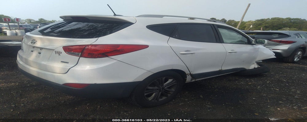 KM8JUCAG7FU013427 2015 HYUNDAI TUCSON photo no. 4