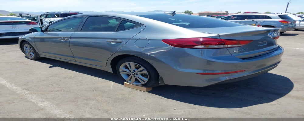 KMHD84LF5JU677455 2018 HYUNDAI ELANTRA photo no. 3